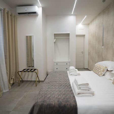 Arco Alto Rooms Bari Exterior photo