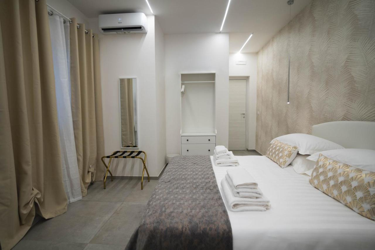 Arco Alto Rooms Bari Exterior photo
