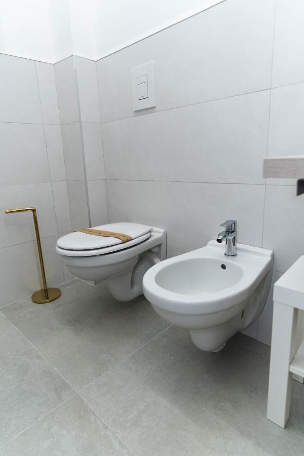 Arco Alto Rooms Bari Exterior photo