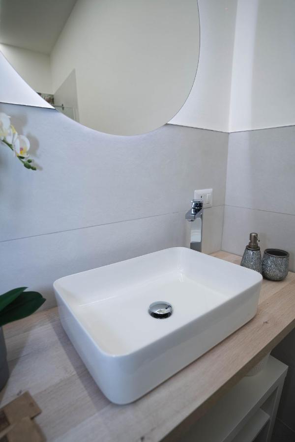 Arco Alto Rooms Bari Exterior photo
